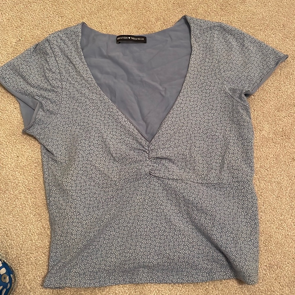 Brandy Melville Gina top